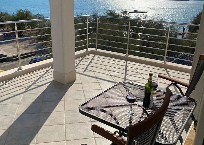 Stica- Peljesac * Janjina