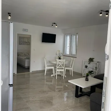 Stica- Peljesac Janjina