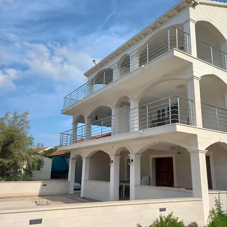 Stica- Peljesac Apartamento *