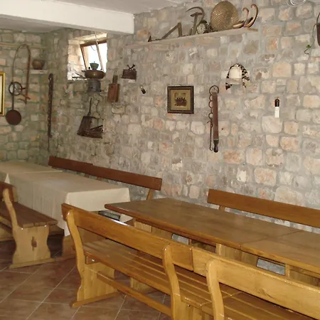 Stica- Peljesac Janjina